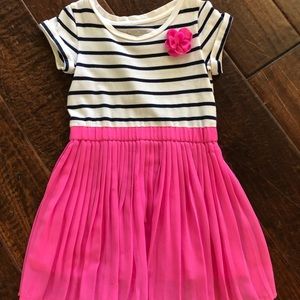 Girls Target Dress 4-5. Adorable & one of my fav!